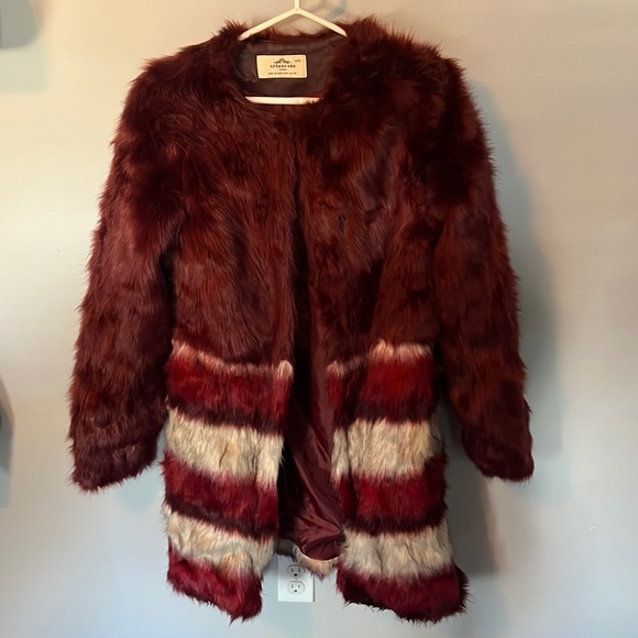 Urbancode show stopper faux fur jacket - Picture 1 of 6